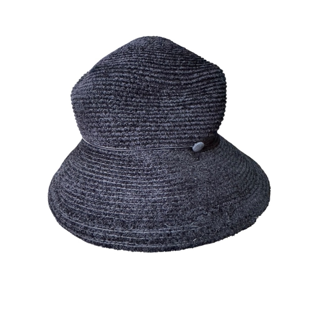Annabel Ingall Australia Black velour Bucket Hat Vintage